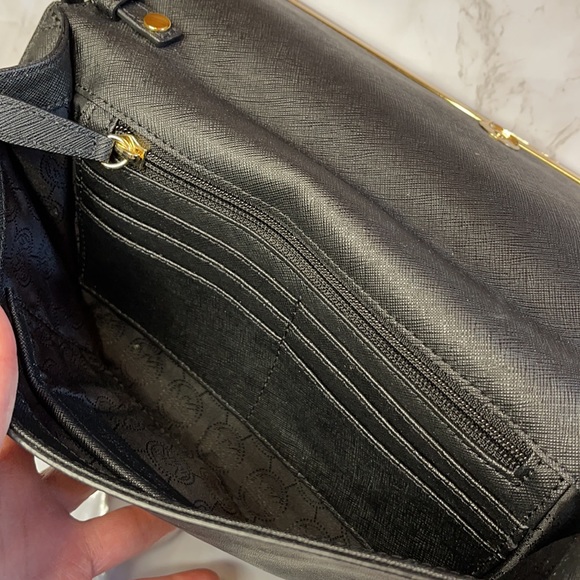 Michael Kors- Clutch Shoulder Bag - Picture 5 of 14